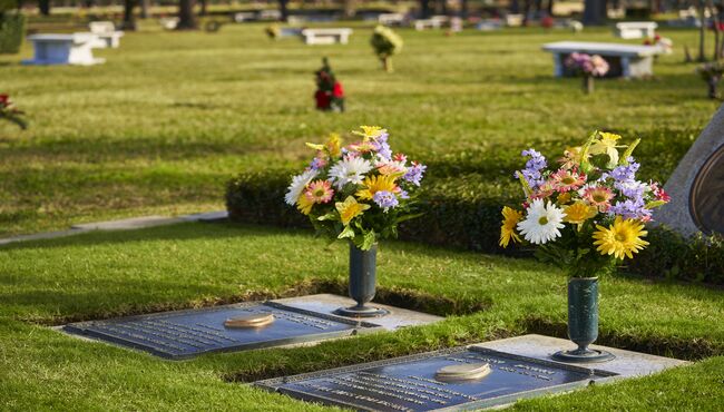 How Much Do Flat Grave Markers Cost?